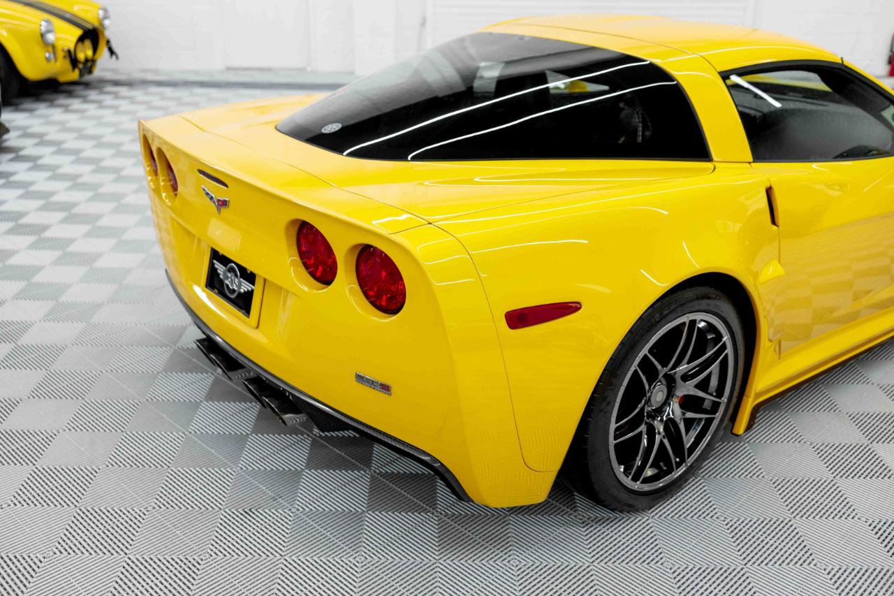 Used 2008 Chevrolet Corvette Z06 w/ Preferred Equipment Group RWD image 24
