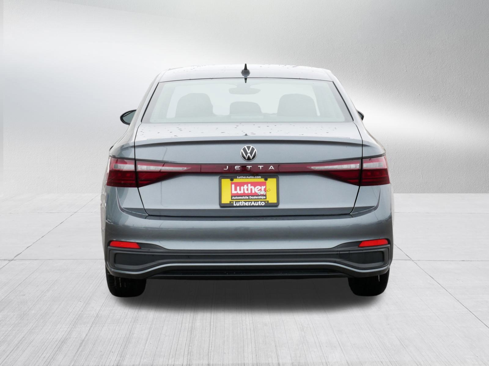 Used 2025 Volkswagen Jetta S image 6