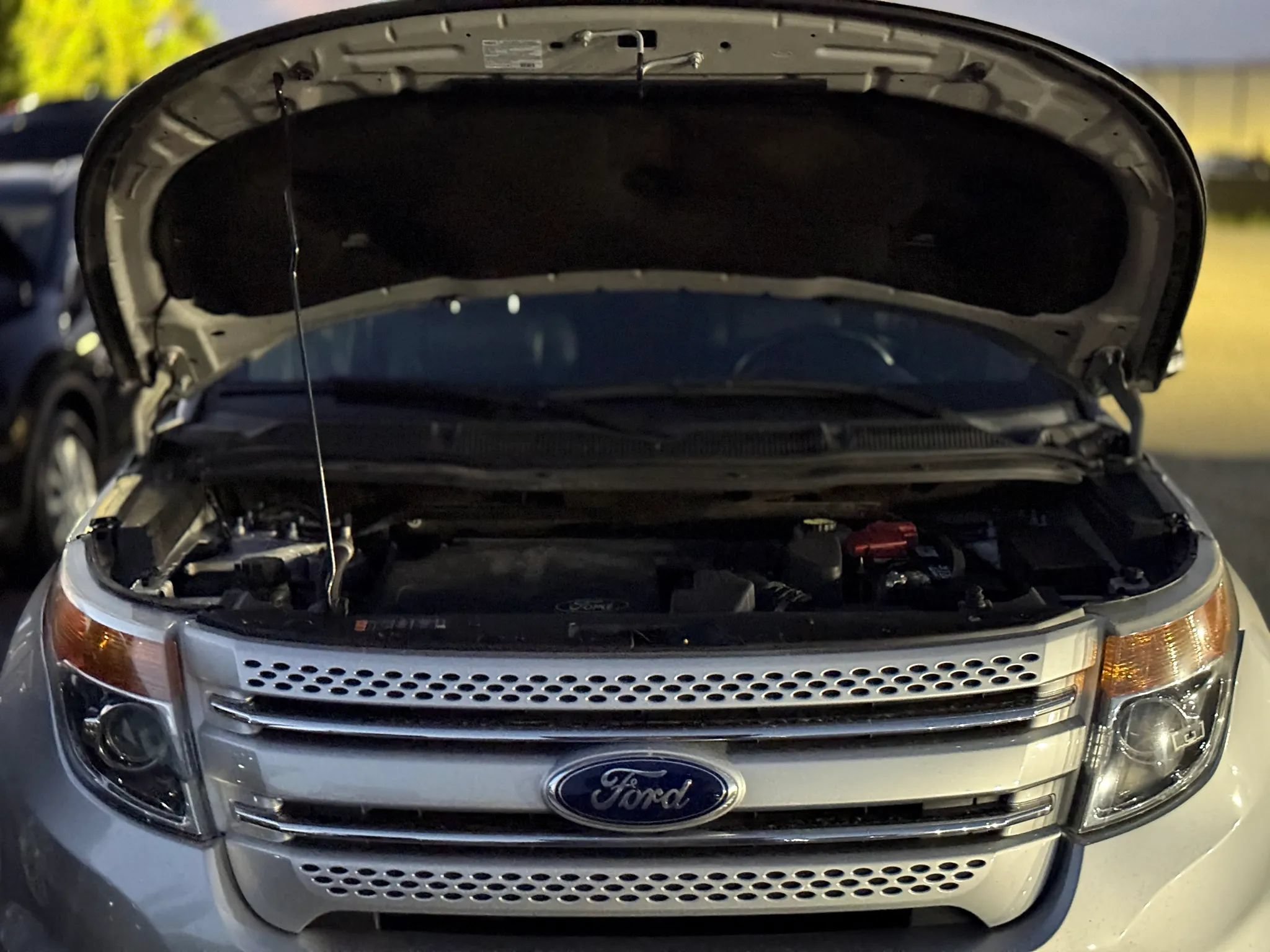 Used 2015 Ford Explorer XLT w/ Equipment Group 202A FWD image 29
