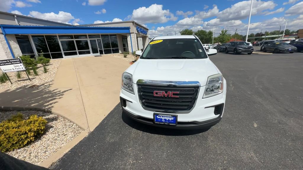 Used 2017 GMC Terrain SLE FWD image 3
