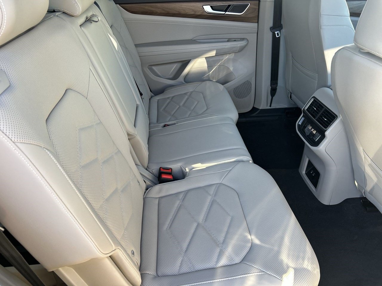 New 2026 Volkswagen Atlas SE AWD/4WD image 9