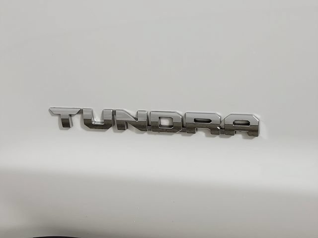 Used 2019 Toyota Tundra SR5 w/ SR5 Upgrade Package RWD image 9