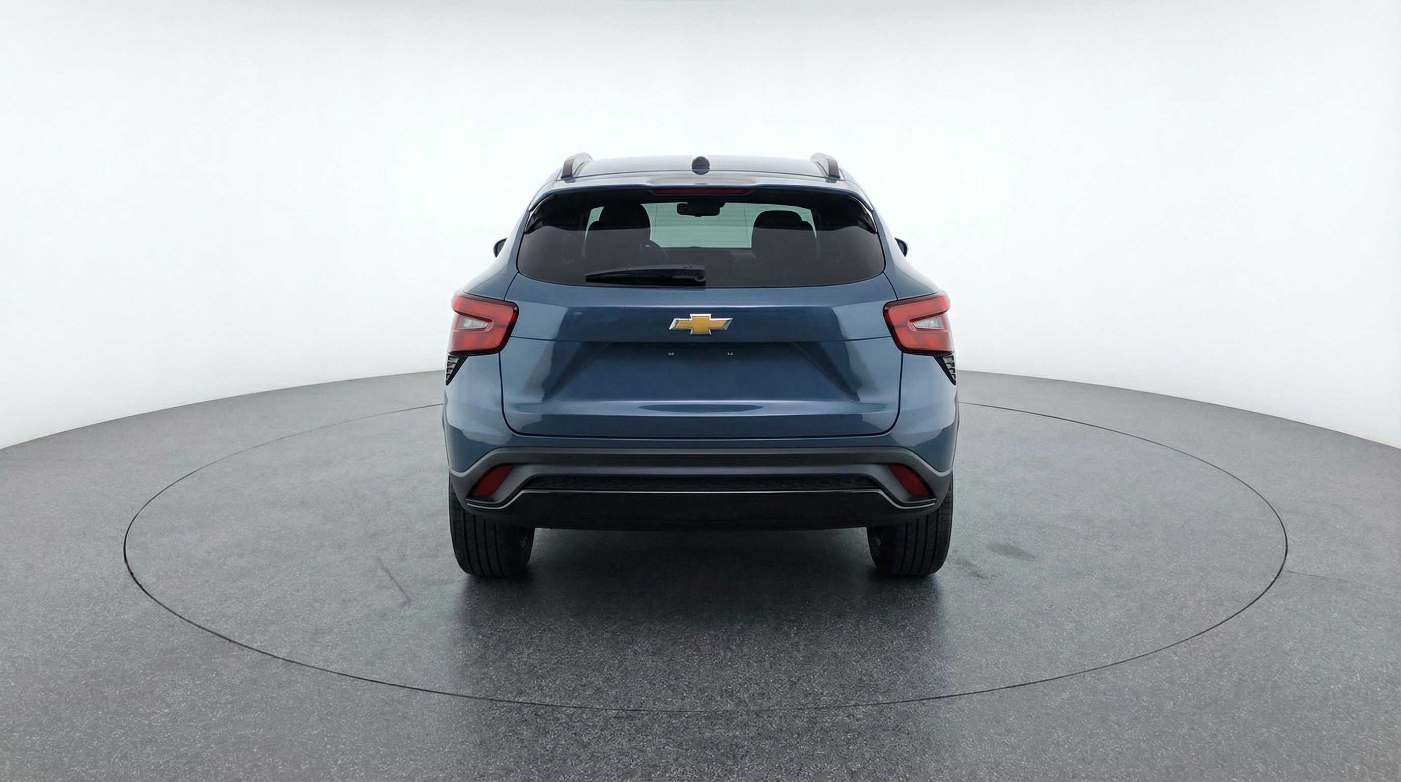 Used 2025 Chevrolet Trax LT image 7