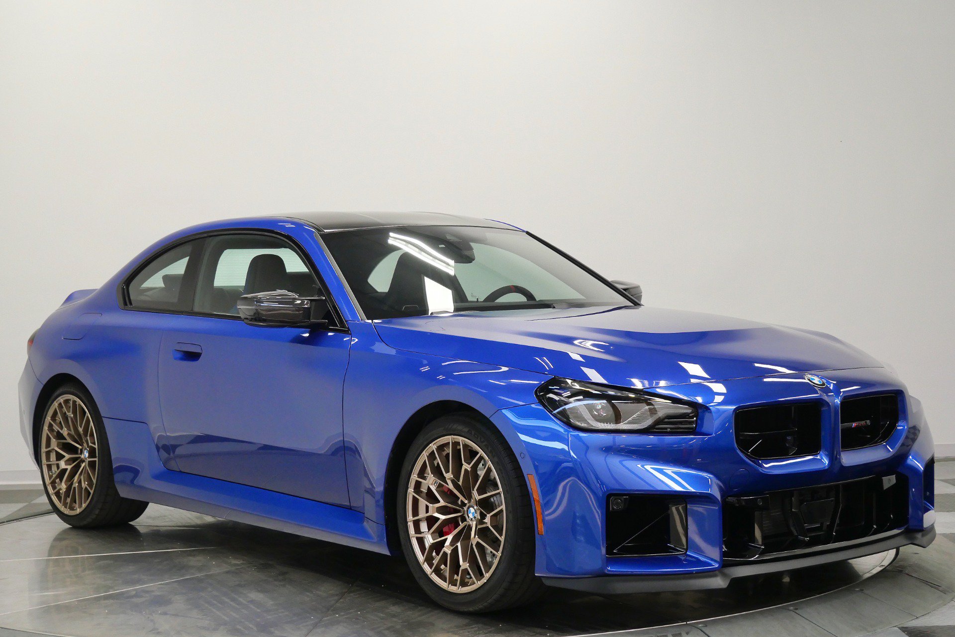 Used 2026 BMW M2 CS RWD image 3