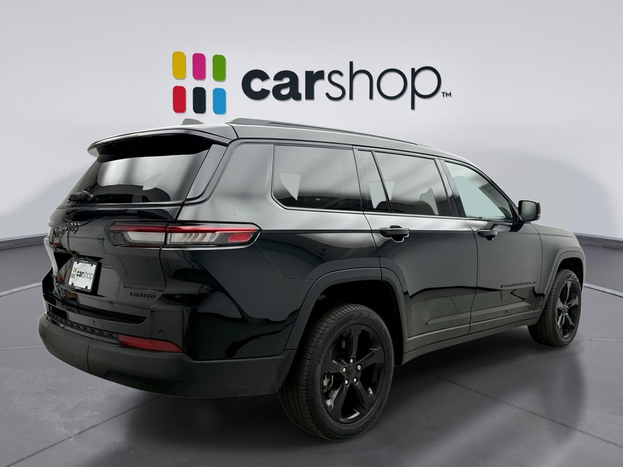 Used 2022 Jeep Grand Cherokee L Limited w/ Black Appearance Package AWD/4WD image 4