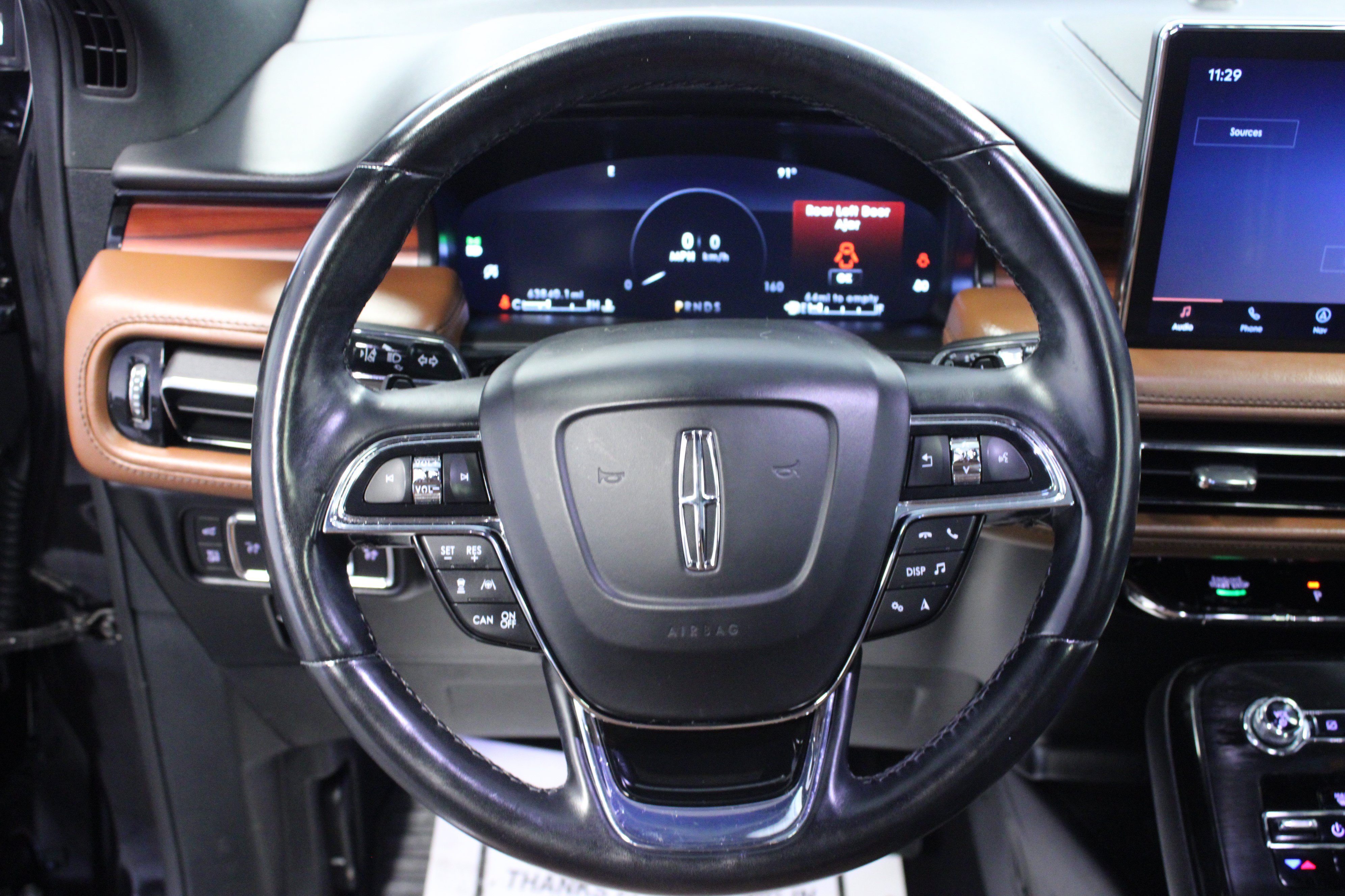 Used 2022 Lincoln Nautilus Reserve w/ Equipment Group 201A AWD/4WD image 17