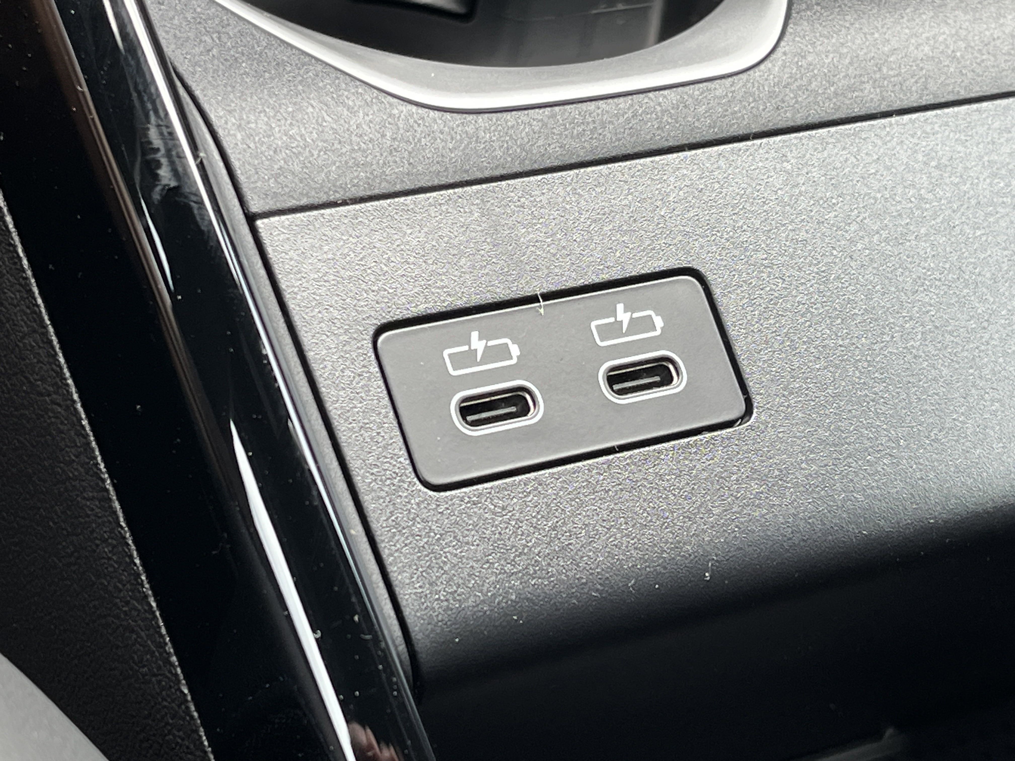 New 2025 BMW X1 xDrive28i w/ Technology Package image 8