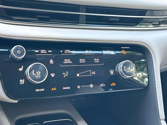 New 2027 INFINITI QX60 Luxe w/ Cargo Package AWD/4WD image 35