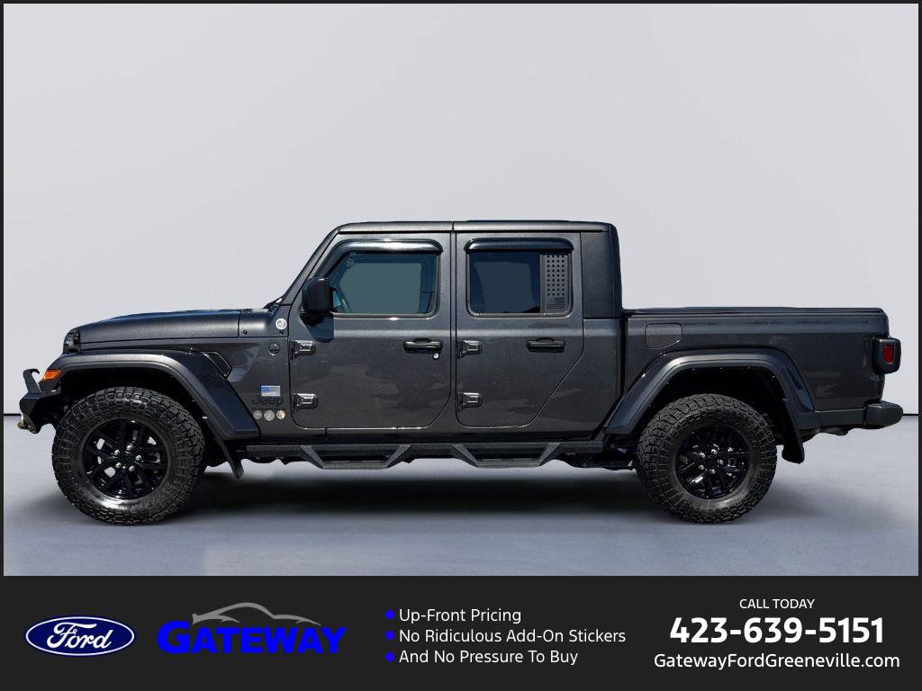 Used 2023 Jeep Gladiator Sport image 1