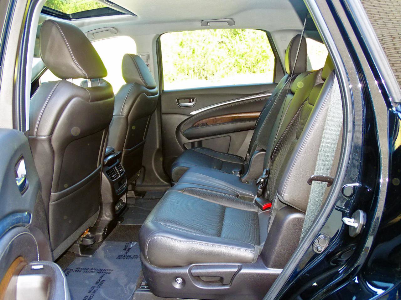 Used 2020 Acura MDX SH-AWD w/Technology Pkg image 17