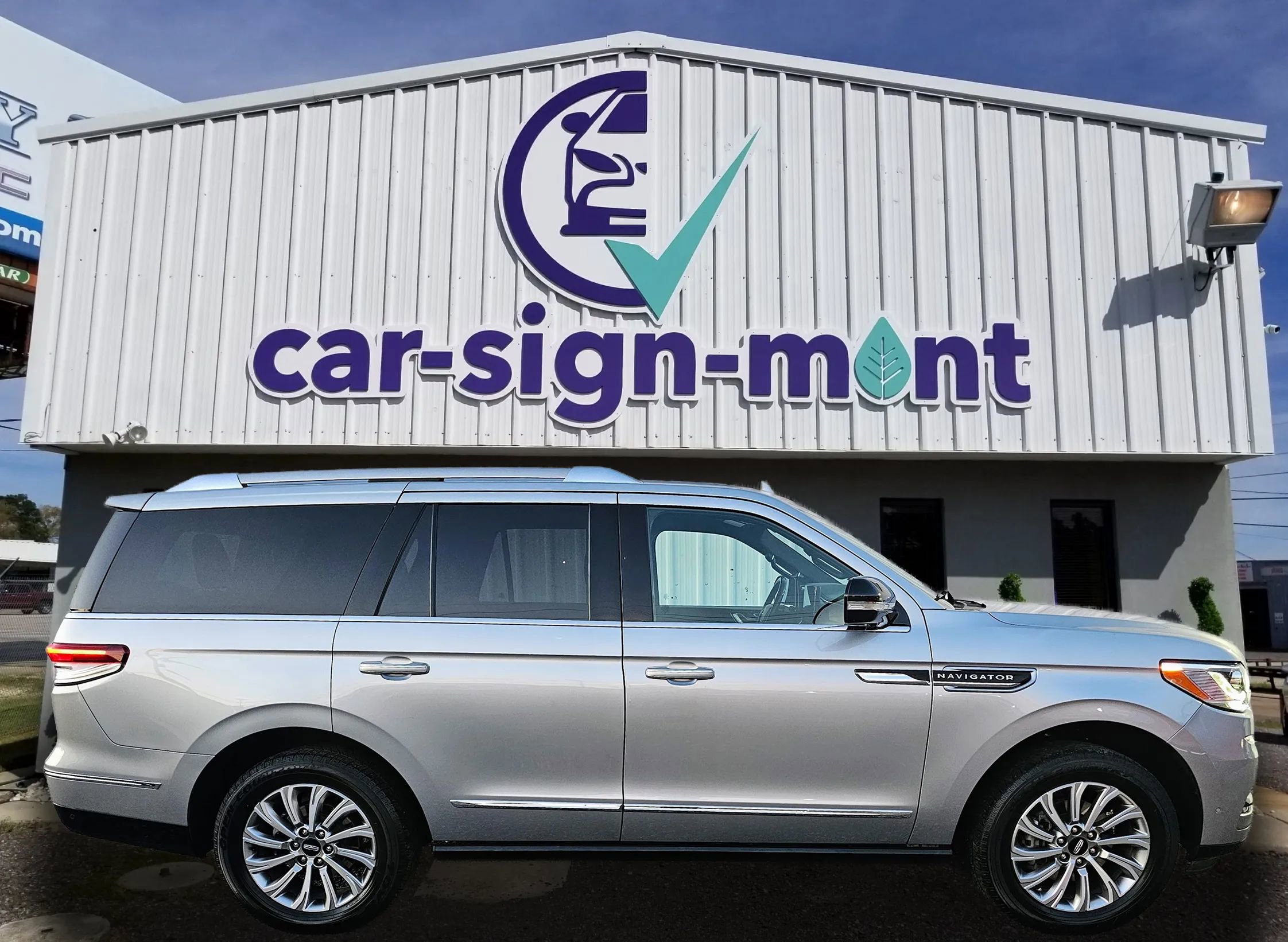 Used 2023 Lincoln Navigator 2WD image 5