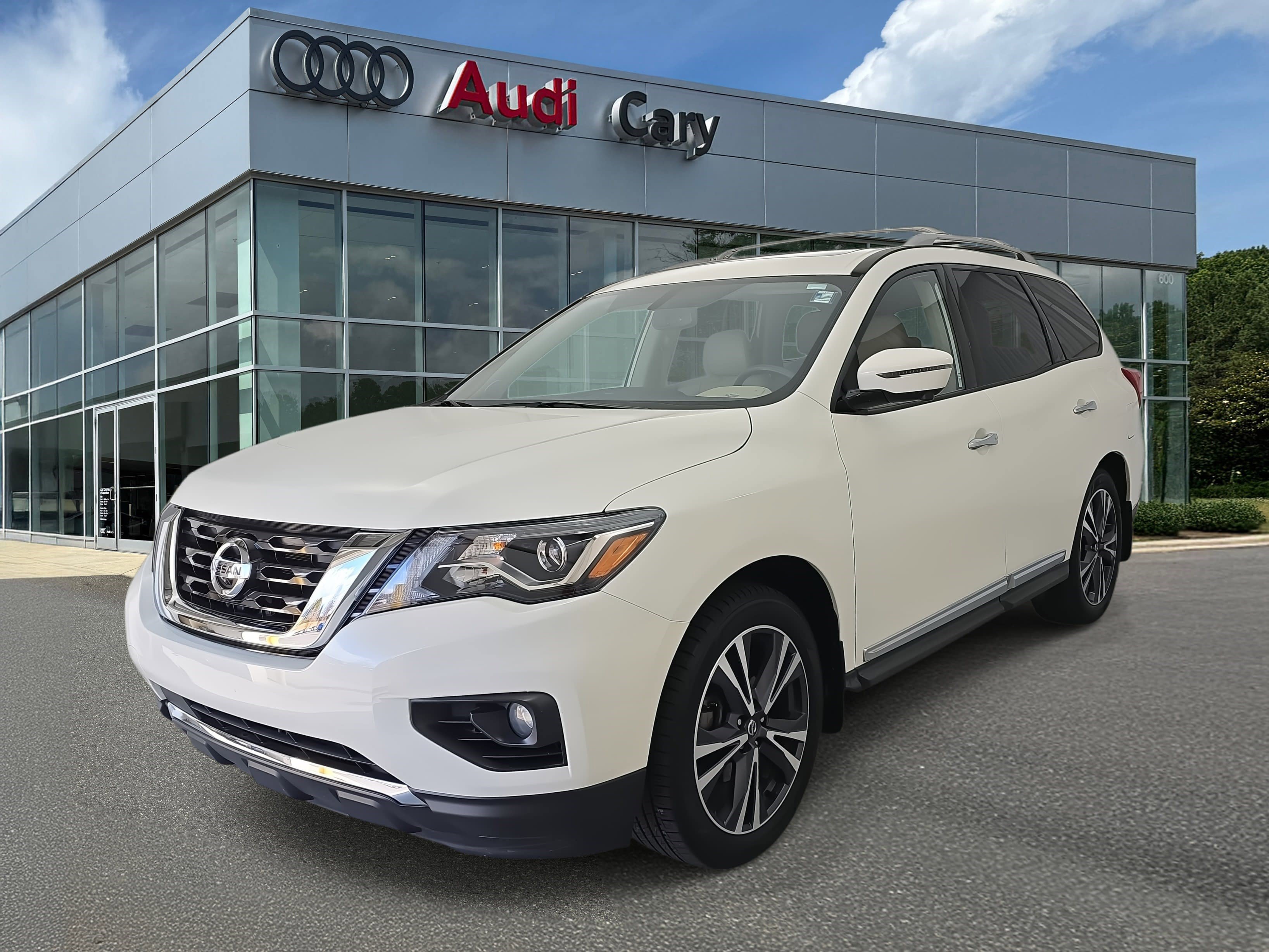 Used 2020 Nissan Pathfinder Platinum