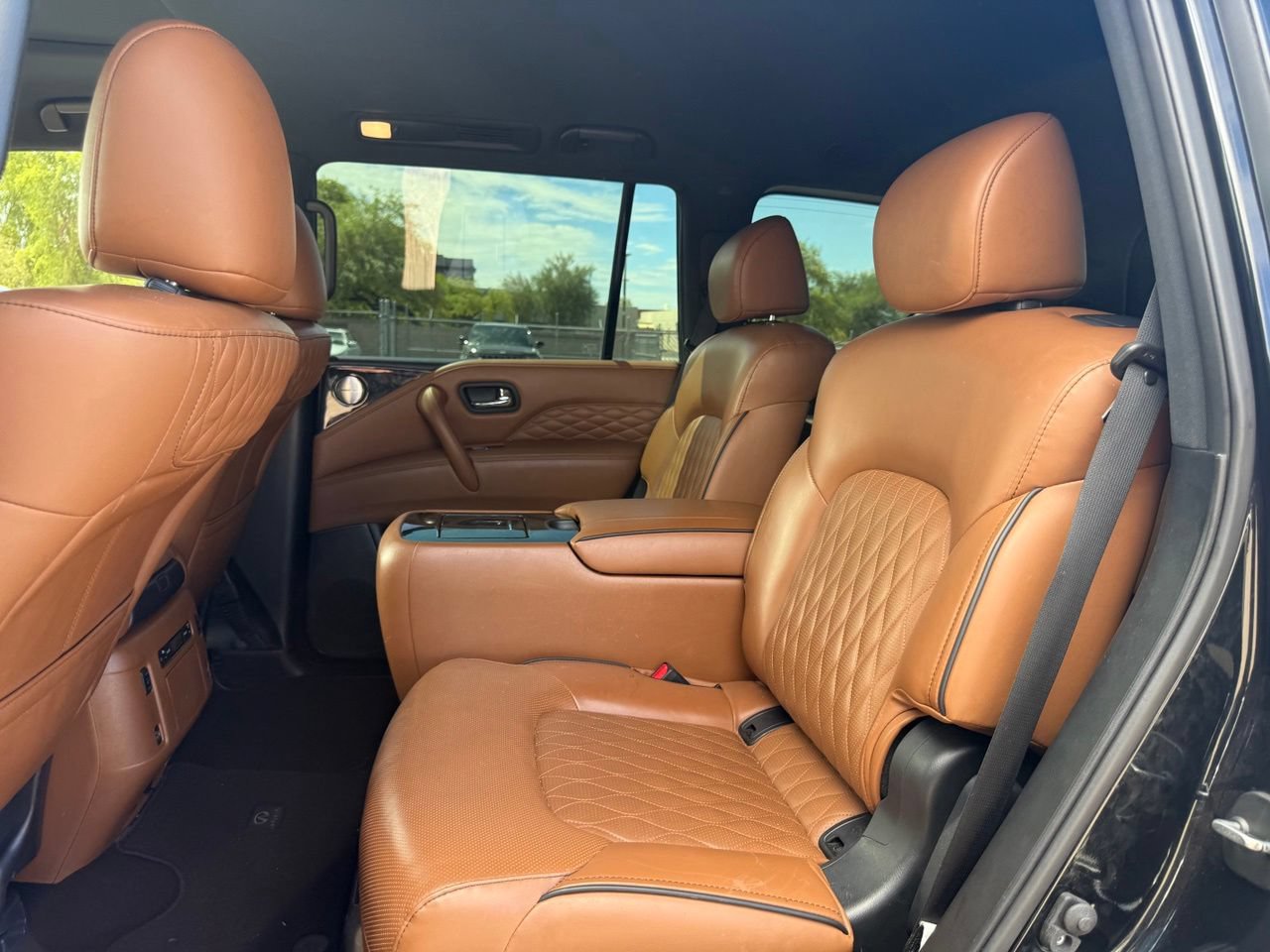 Certified 2024 INFINITI QX80 Sensory w/ Cargo Package AWD/4WD image 9