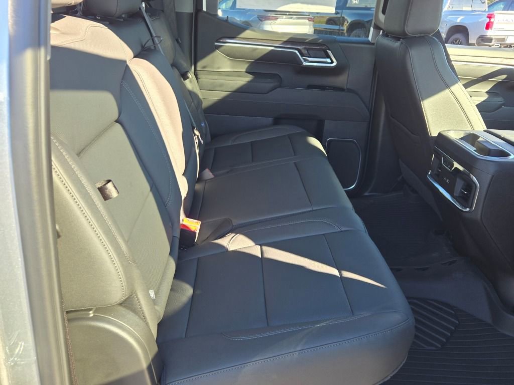 New 2026 Chevrolet Silverado 1500 LTZ w/ LTZ Premium Package image 8