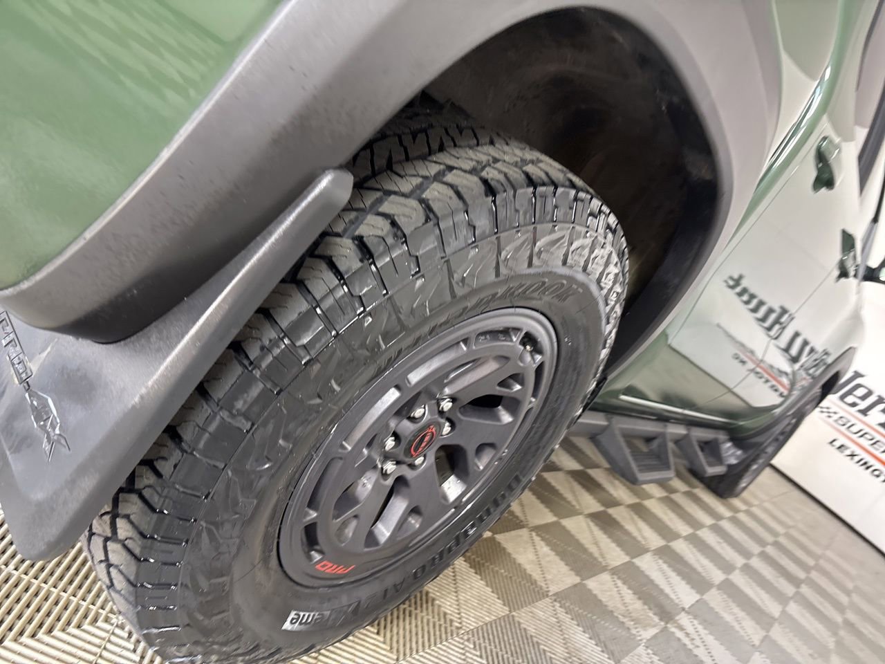 Used 2025 Nissan Frontier PRO-4X w/ Pro Convenience Package AWD/4WD image 29
