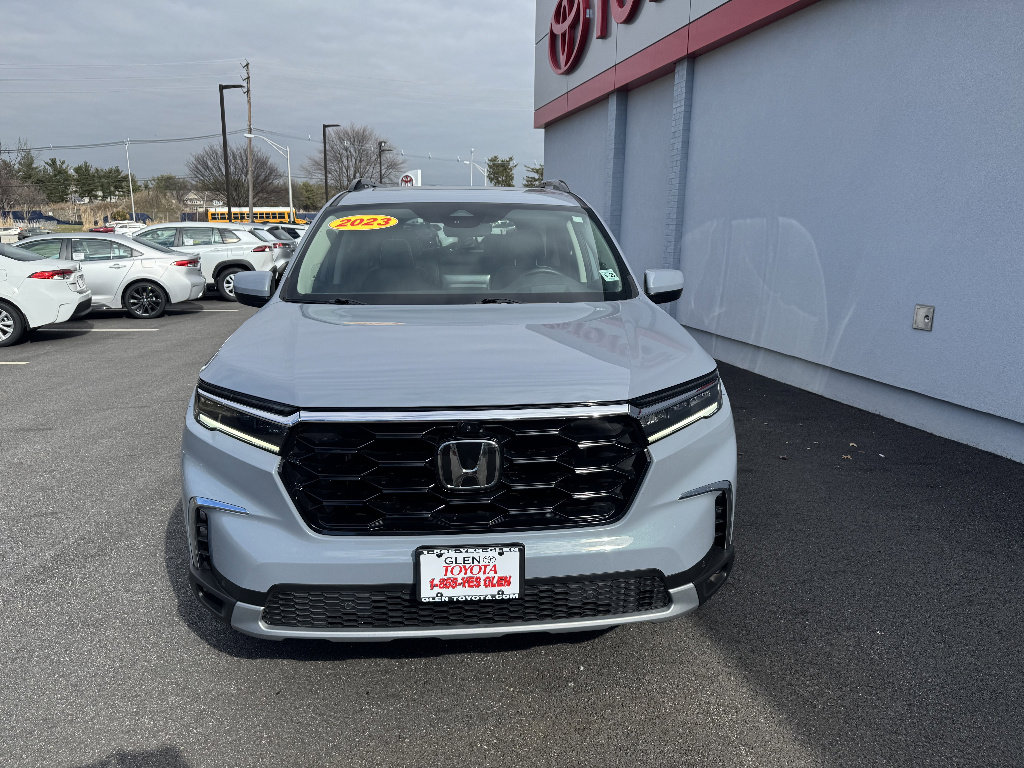 Used 2023 Honda Pilot Elite image 3