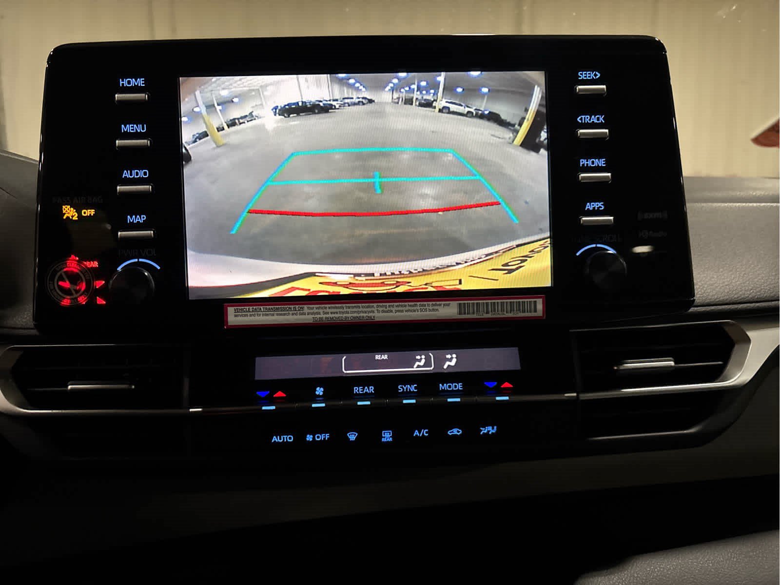 Certified 2024 Toyota Sienna LE AWD/4WD image 10