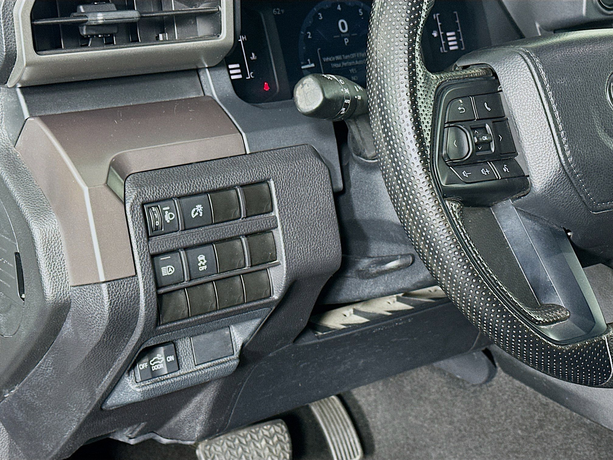 Used 2024 Toyota Tacoma SR5 image 17