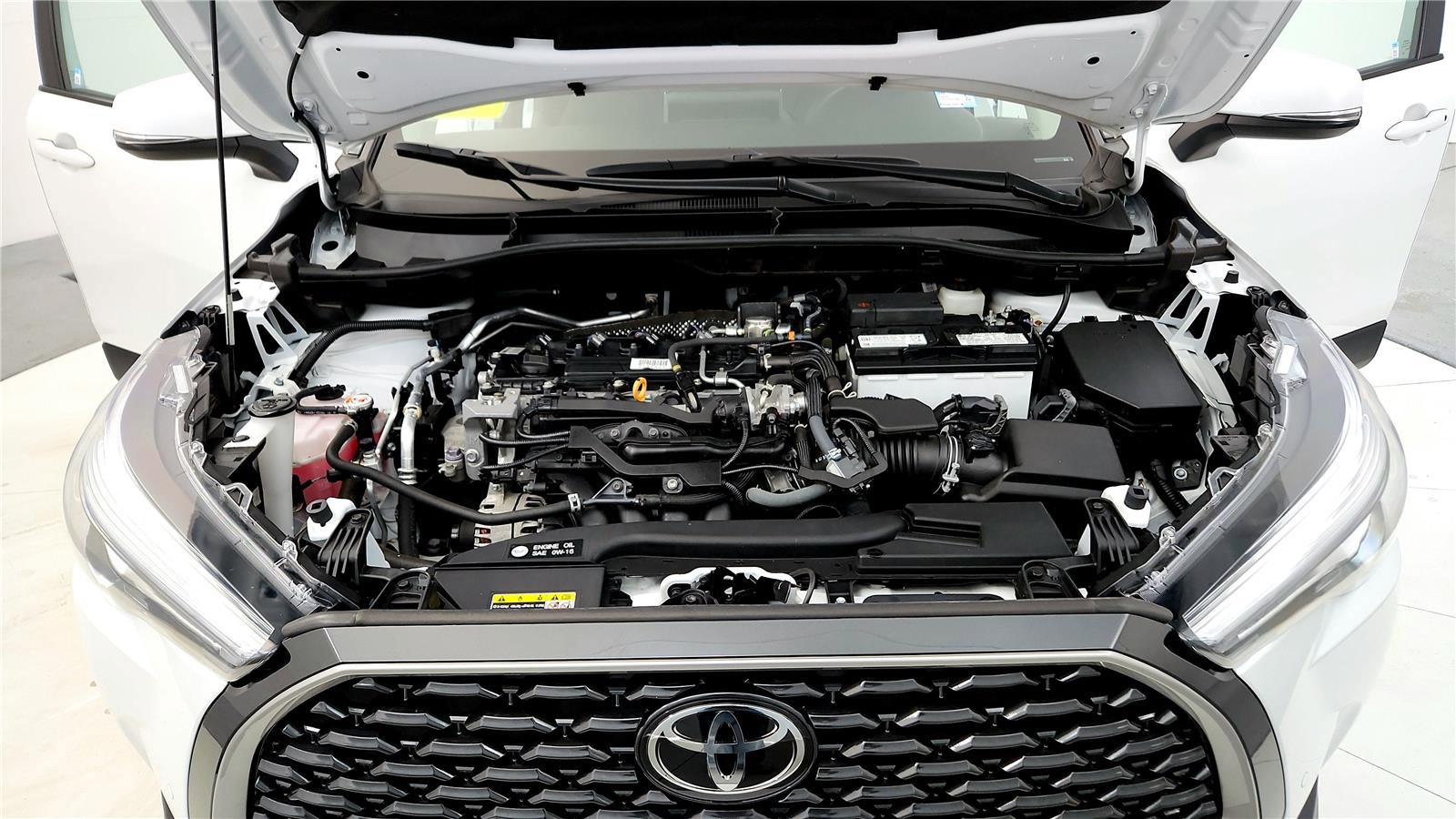 Certified 2023 Toyota Corolla Cross XLE w/ Convenience Package image 15