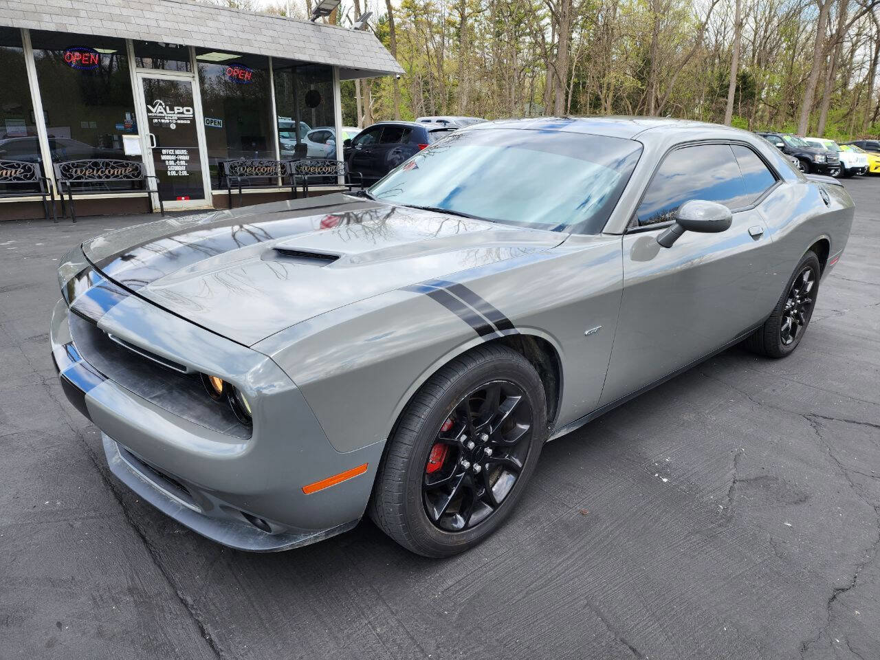 Used 2017 Dodge Challenger GT w/ Driver Convenience Group AWD/4WD image 4