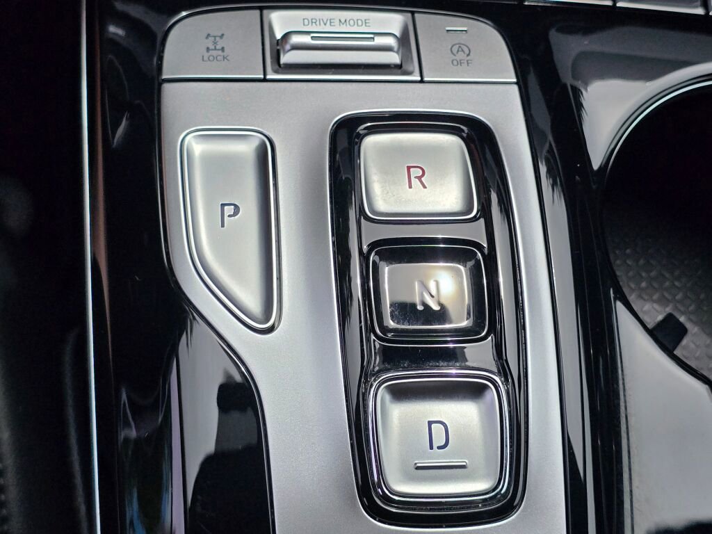 Used 2024 Hyundai Tucson Limited image 30