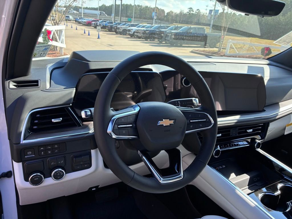 New 2026 Chevrolet Suburban Premier image 34