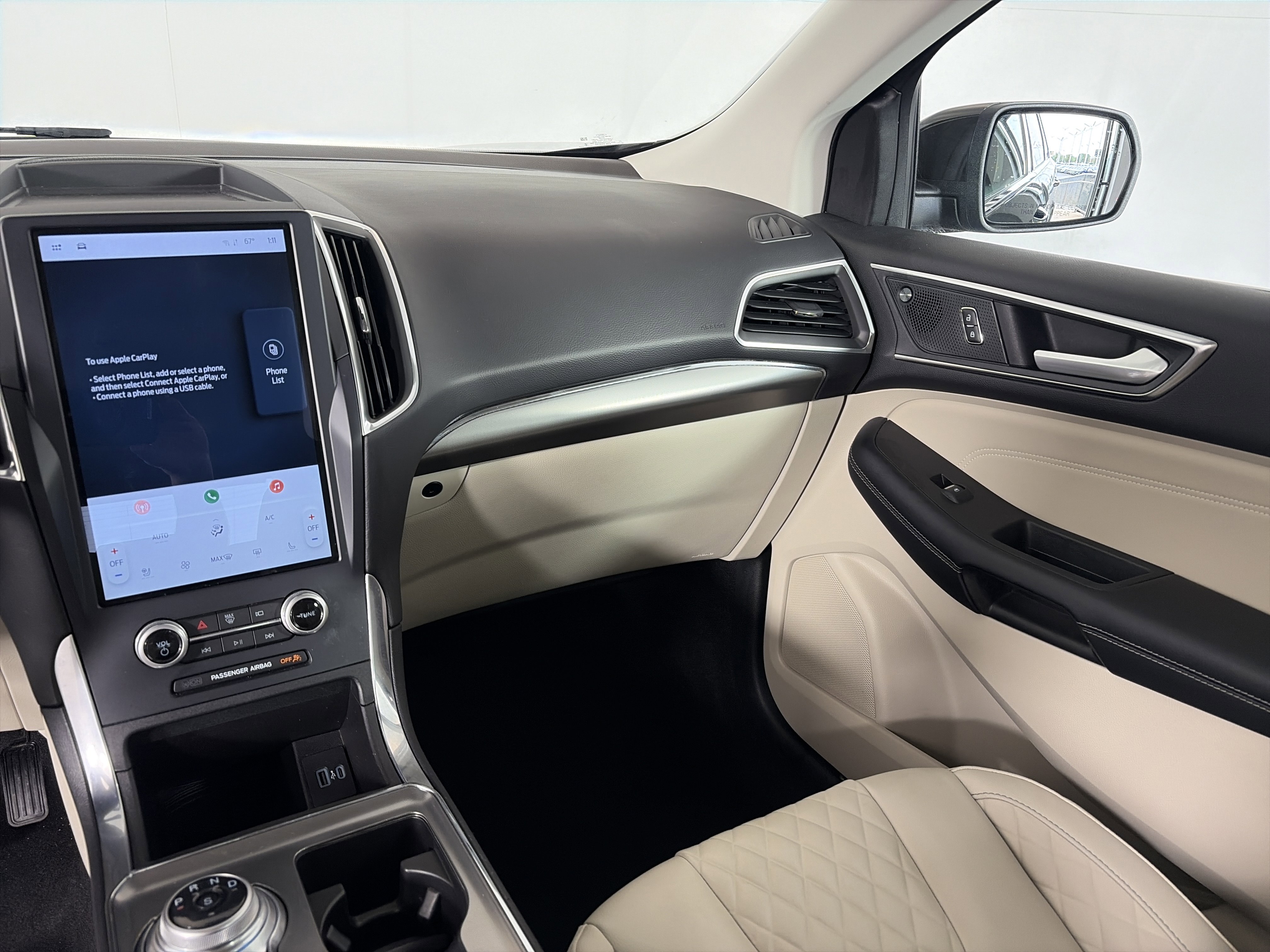 Used 2023 Ford Edge Titanium AWD/4WD image 4
