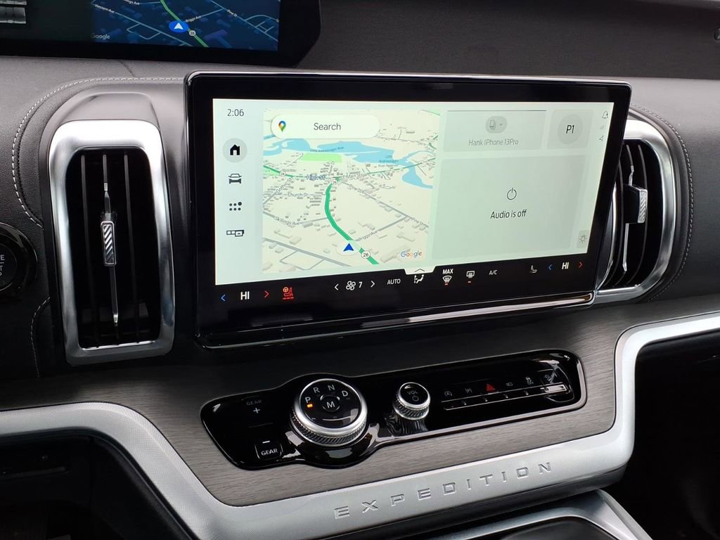Used 2025 Ford Expedition Max Platinum image 22