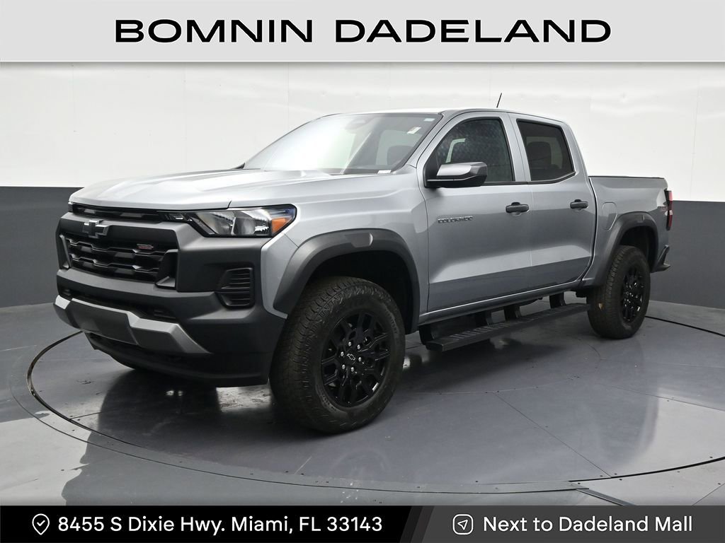 Used 2025 Chevrolet Colorado Trail Boss image 1