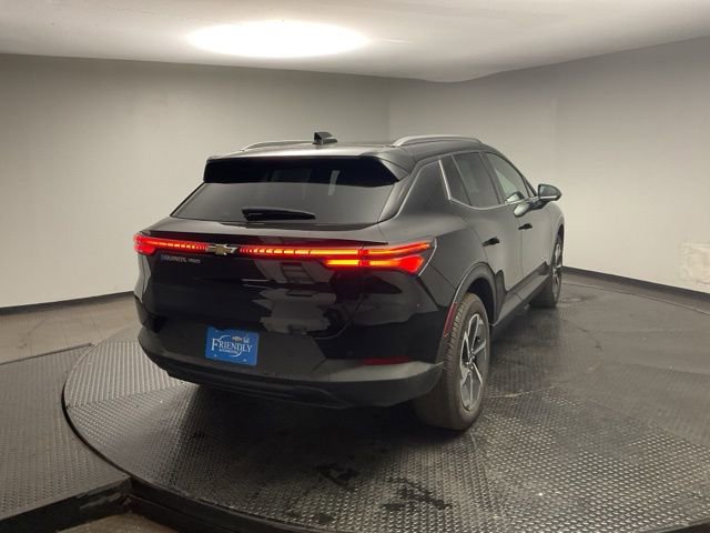 New 2026 Chevrolet Equinox EV LT image 7