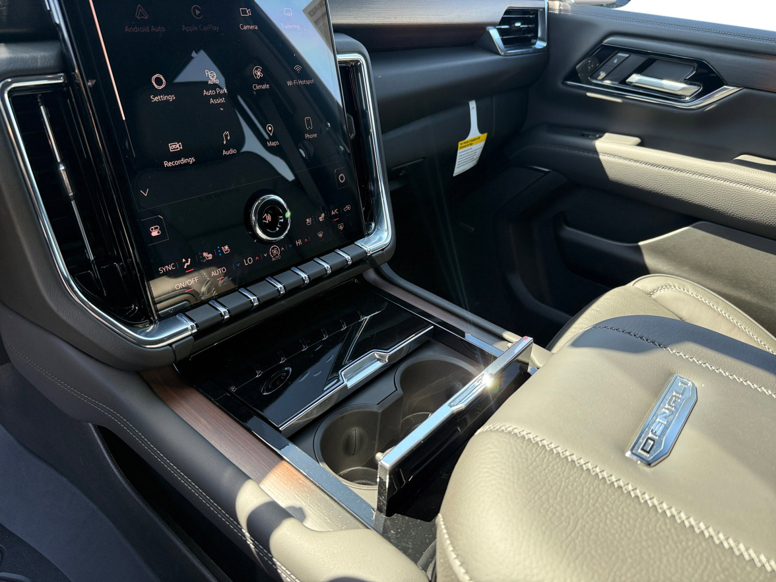 New 2026 GMC Yukon XL Denali w/ Sun & Power Step Package image 13