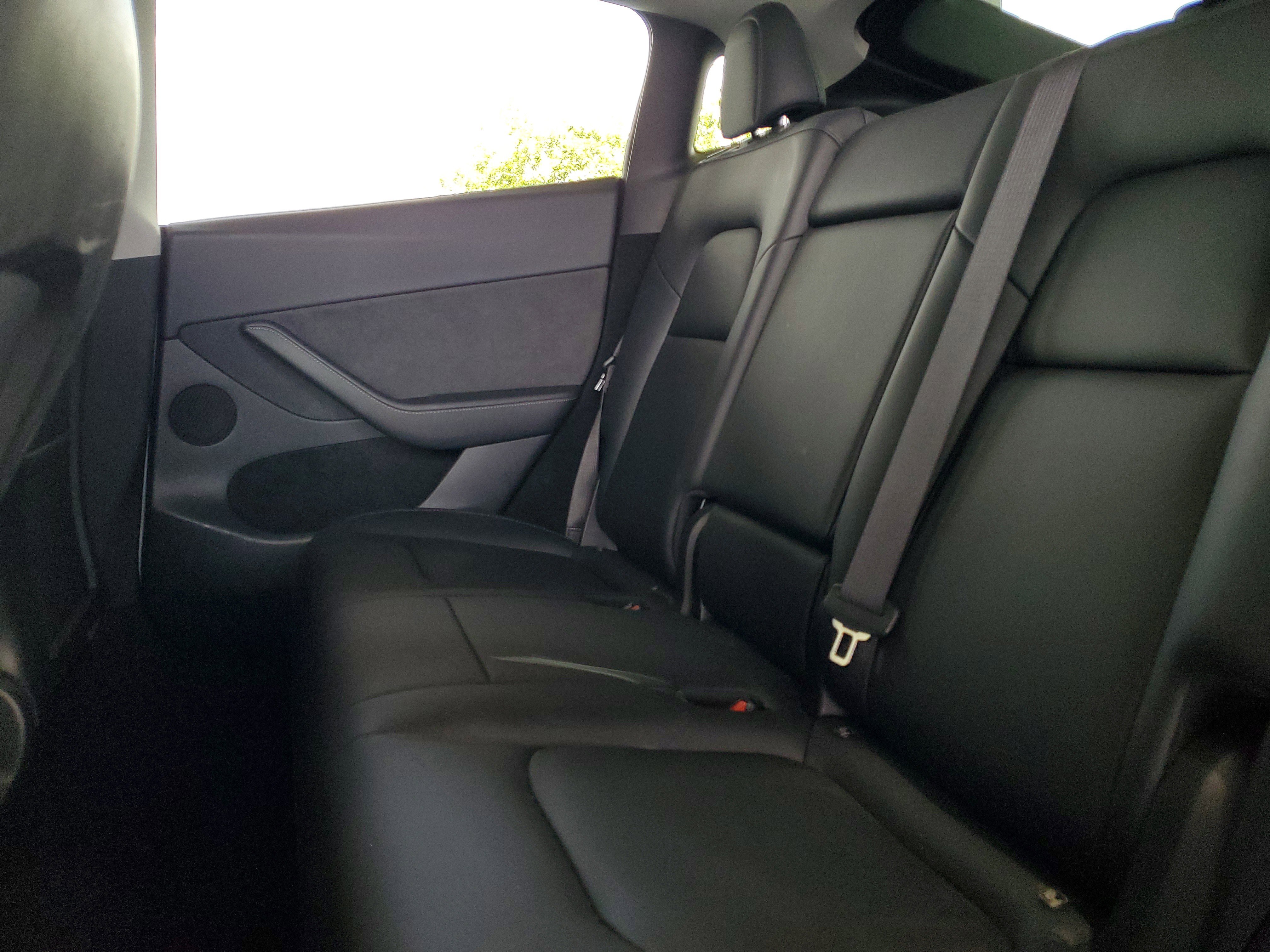 Used 2023 Tesla Model Y Long Range image 8