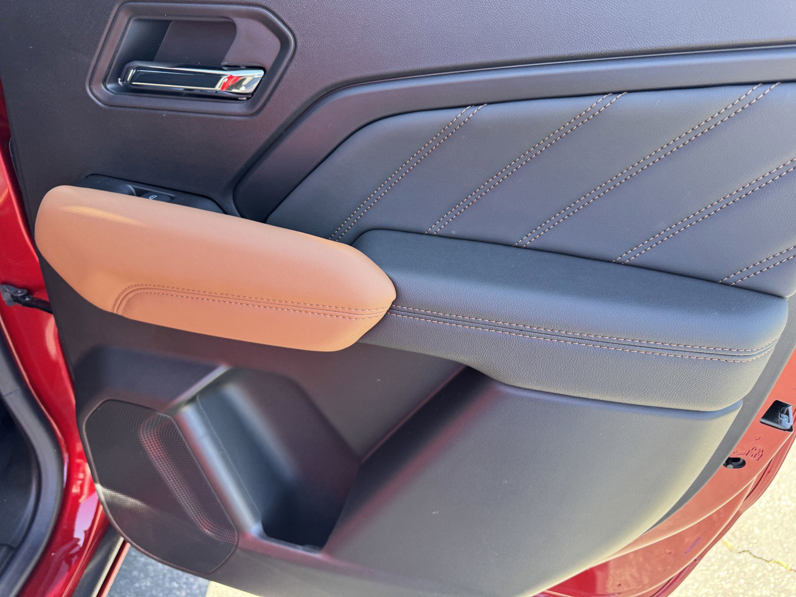 New 2026 GMC Canyon AT4 AWD/4WD image 11
