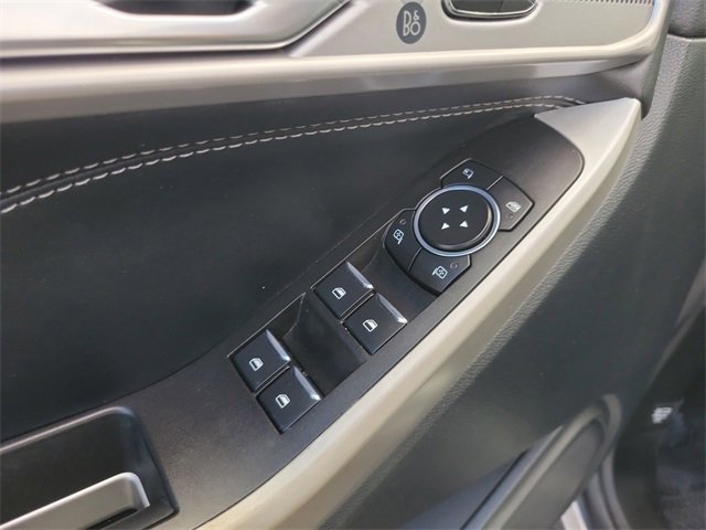 Certified 2022 Ford Explorer Limited w/ Equipment Group 301A image 15