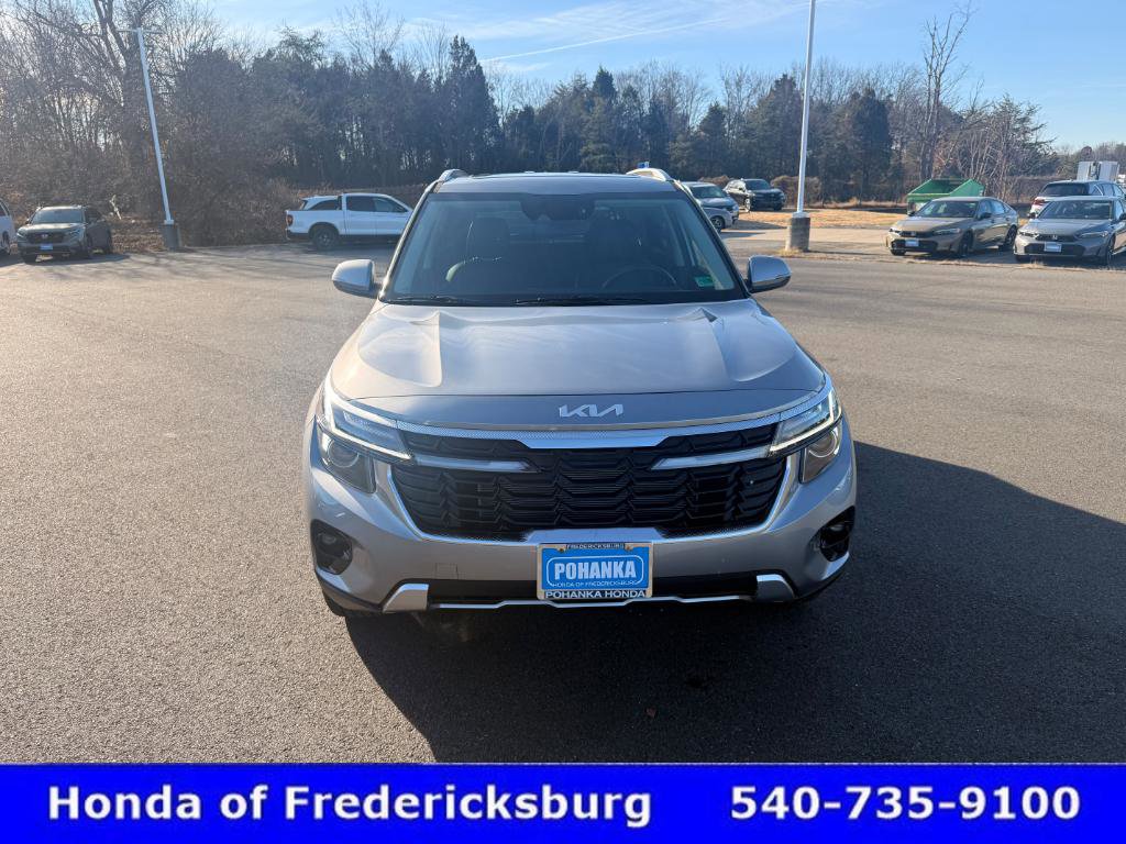 Used 2024 Kia Seltos EX image 9