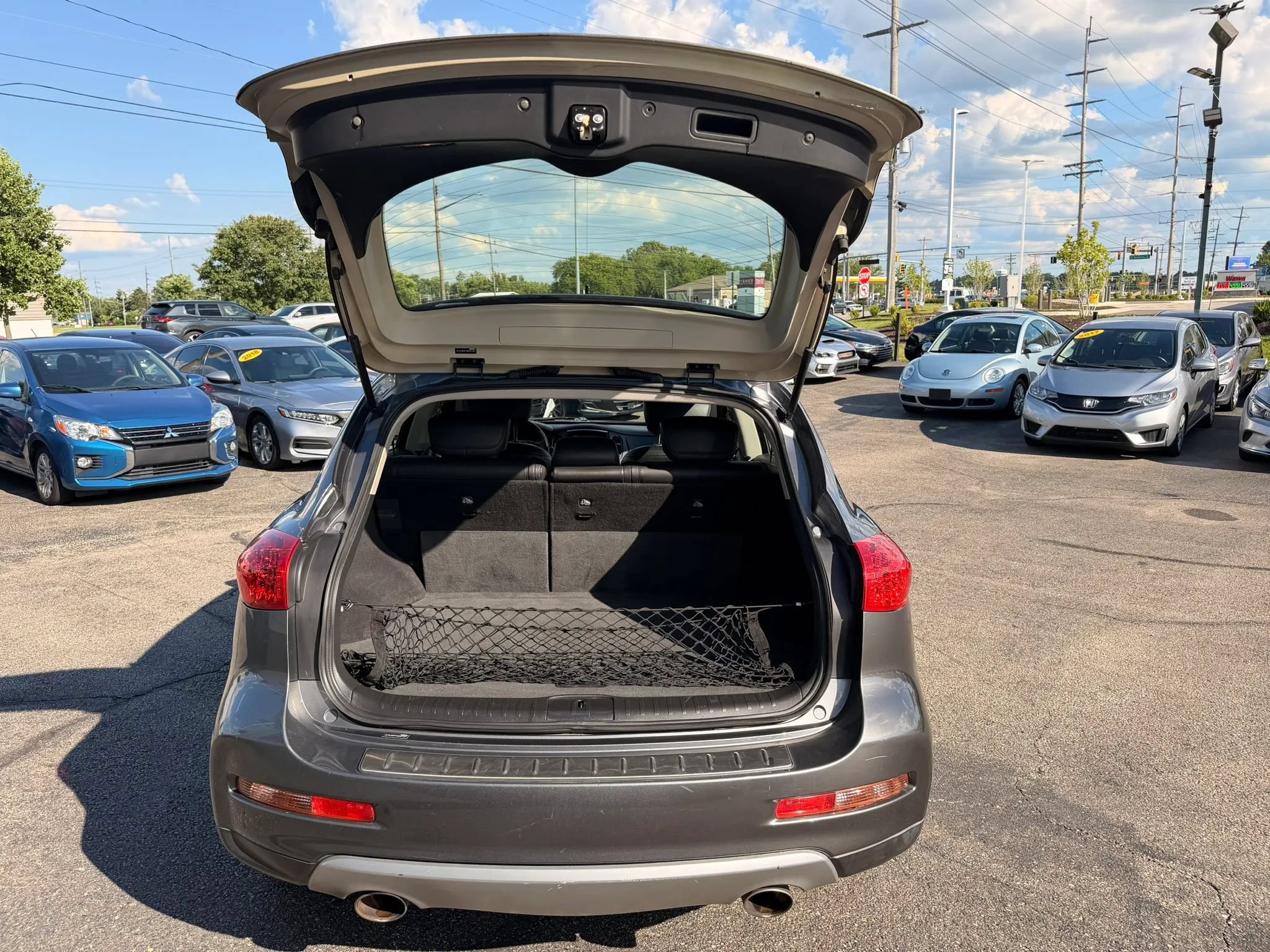 Used 2016 INFINITI QX50 AWD w/ Premium Package image 30