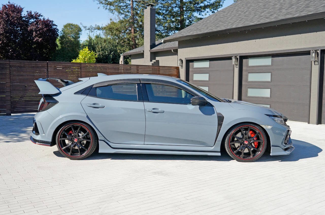 Used 2021 Honda Civic Type R image 2