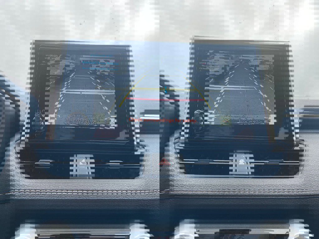 New 2025 Toyota RAV4 LE image 5