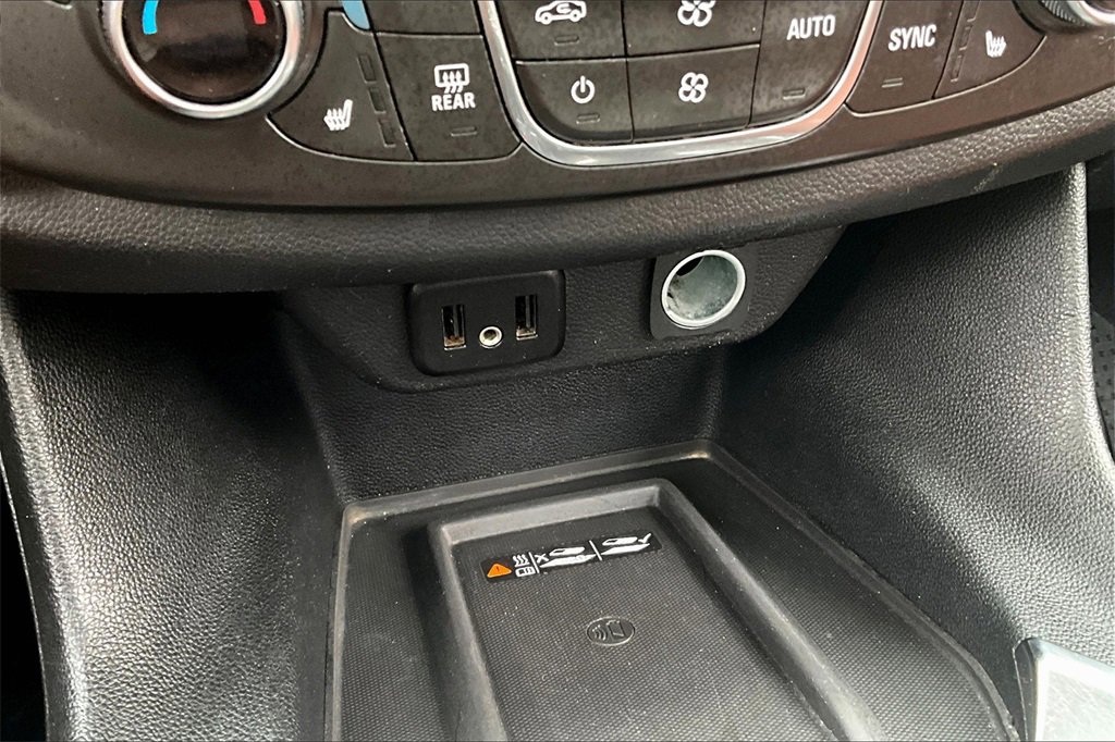 Used 2019 Chevrolet Traverse High Country image 16