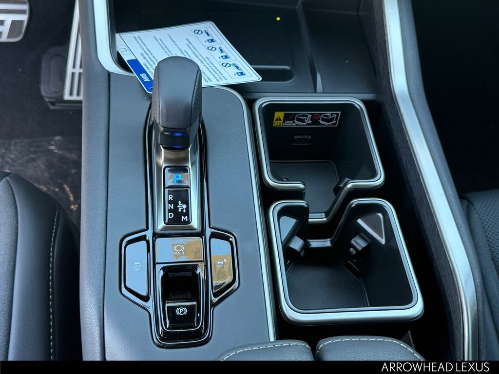 New 2026 Lexus TX 500h AWD image 22