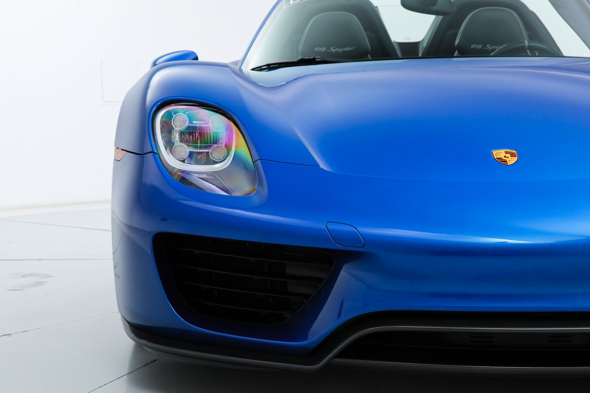 Used 2015 Porsche 918 Spyder AWD/4WD image 14