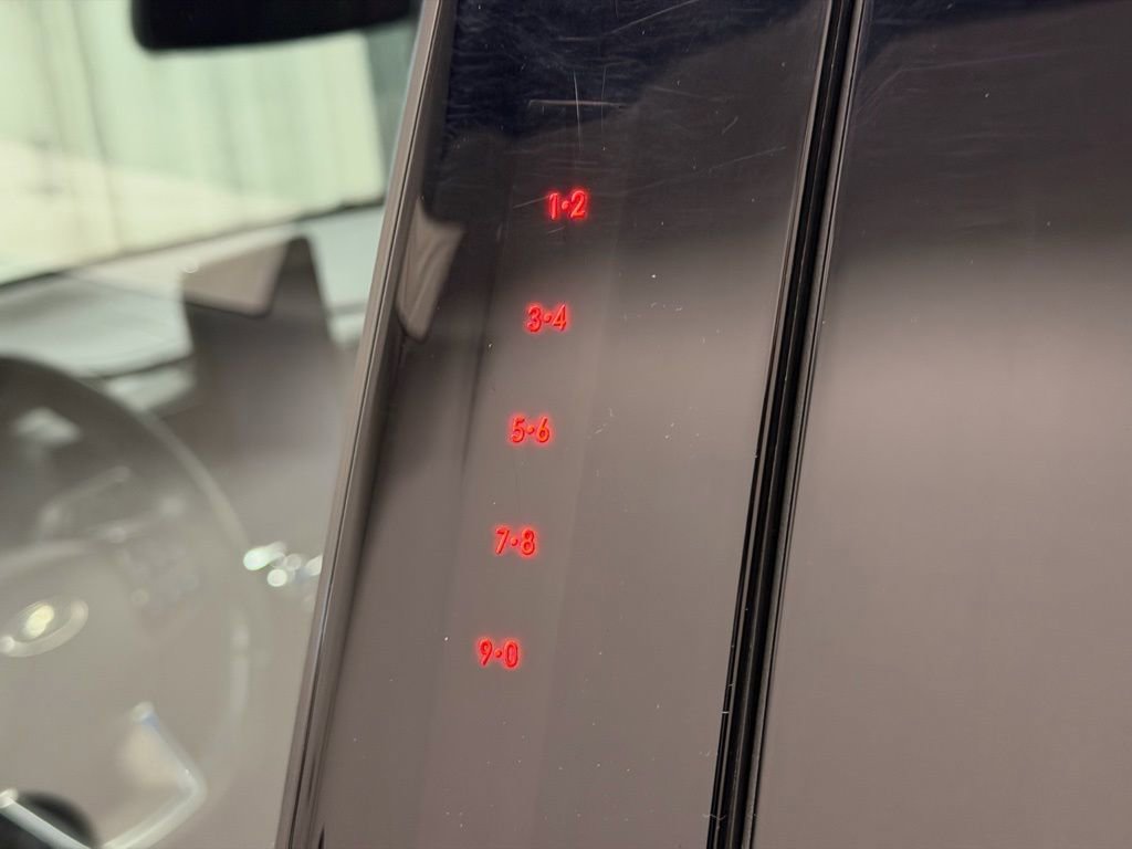 Used 2023 Ford Explorer Platinum w/ Technology Package image 63