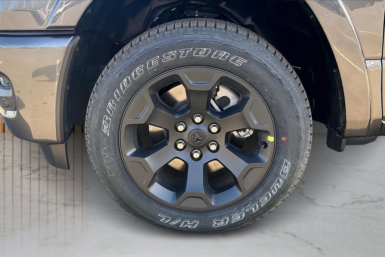 New 2026 RAM 1500 Big Horn AWD/4WD image 32