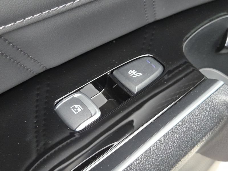 New 2026 Kia Sorento SX Prestige AWD/4WD image 24