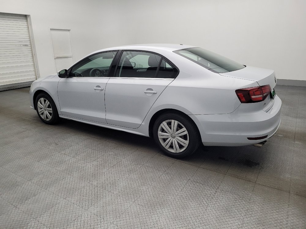 Used 2017 Volkswagen Jetta S w/ Jetta S Cold Weather Package FWD image 3