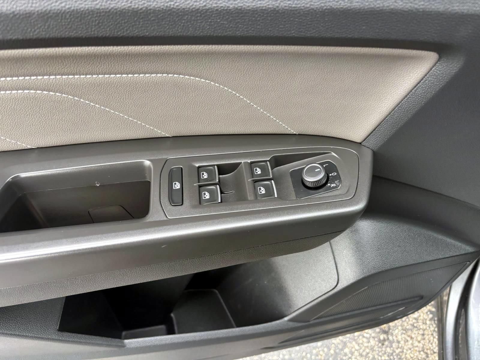 Used 2022 Volkswagen Atlas SE AWD/4WD image 13