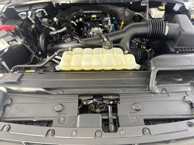 Used 2022 Ford F150 Lariat w/ Equipment Group 502A High AWD/4WD image 17