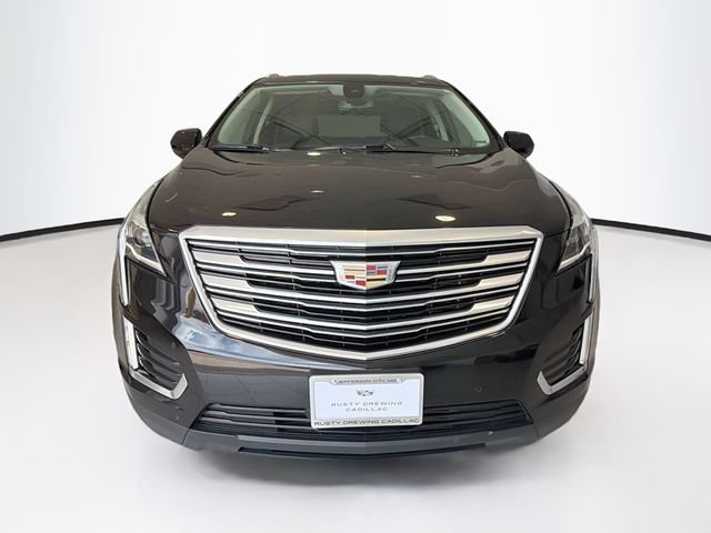 Used 2017 Cadillac XT5 Luxury w/ Driver Awareness Package FWD image 2