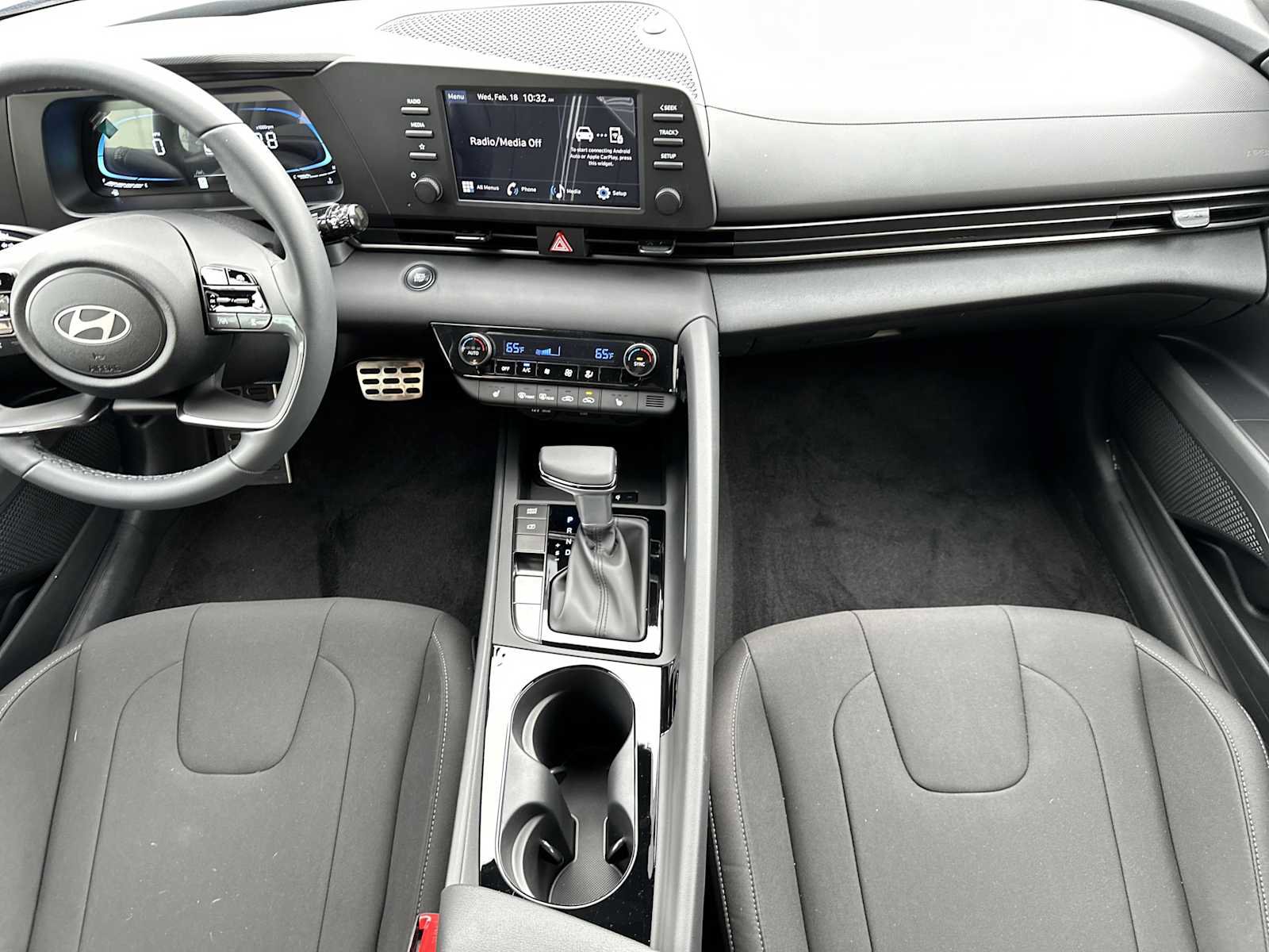 New 2026 Hyundai Elantra SEL Sport Premium image 13