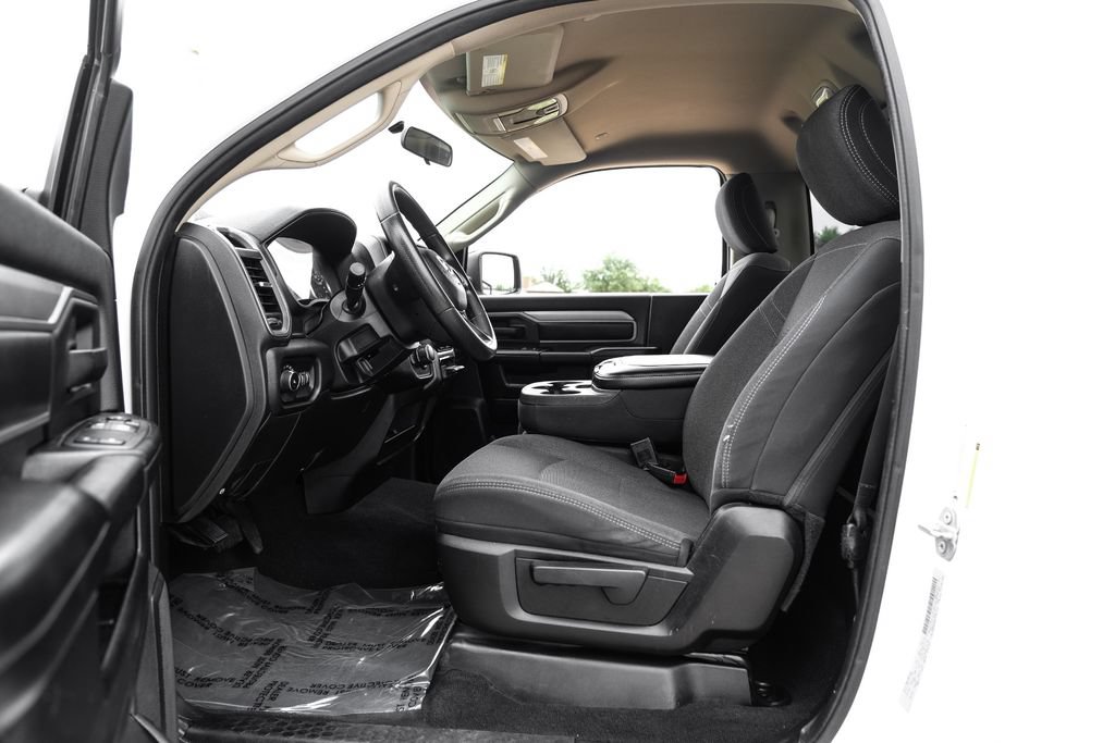 Used 2020 RAM 2500 Tradesman RWD image 3